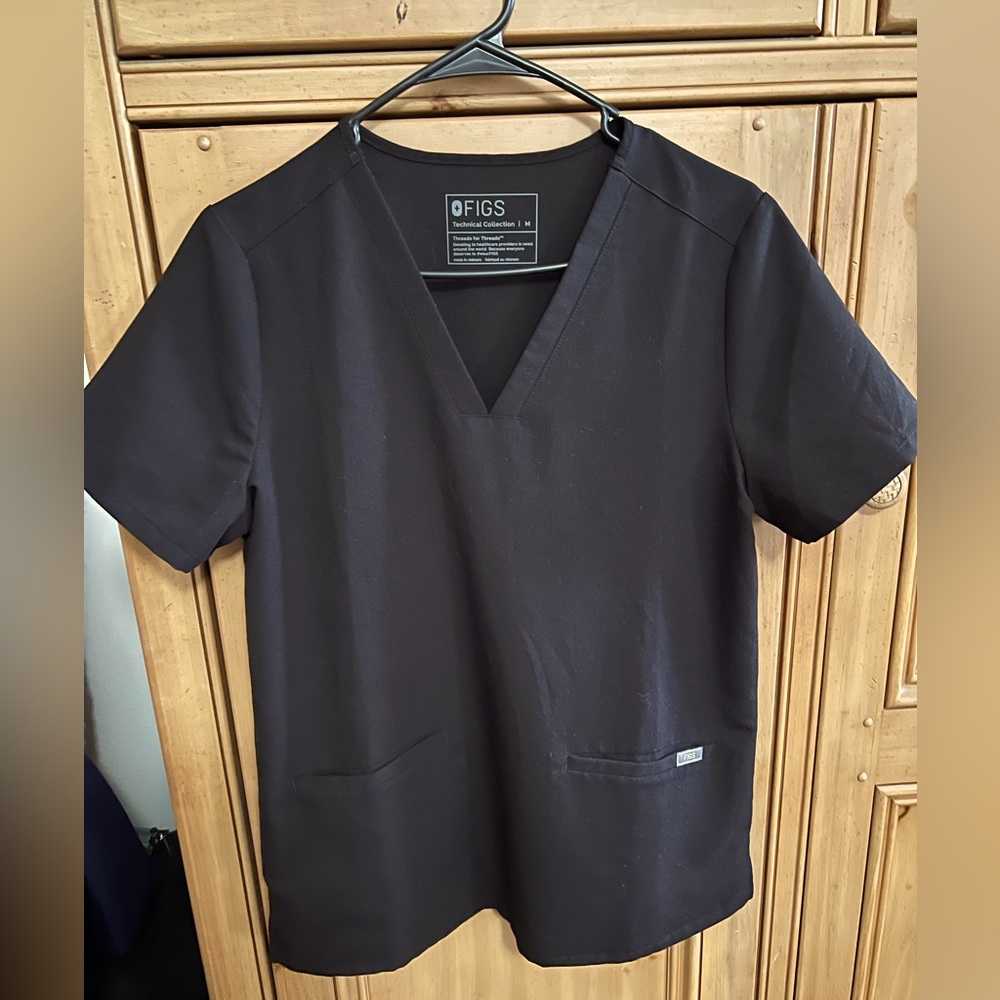 Figs Casma Scrub Top